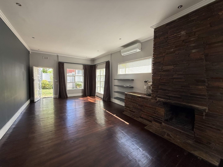 To Let 2 Bedroom Property for Rent in Fresnaye Western Cape